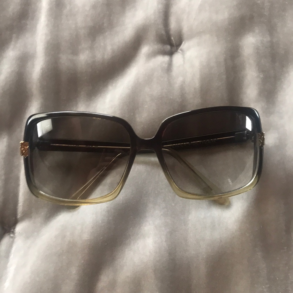 Awesome Lily Pulitzer “Ella” Sunglasses